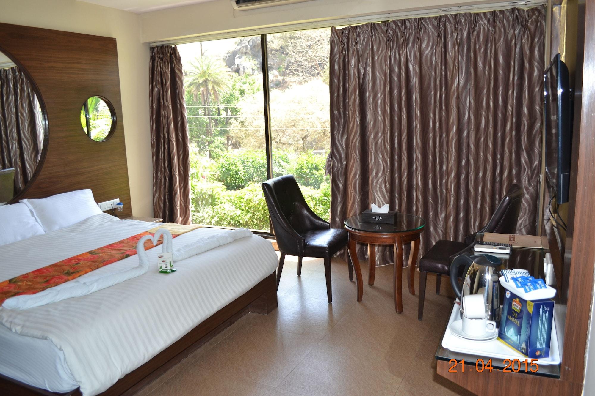 Grandeur De Sanchi- Luxury Beach Resort & Spa Calangute Exterior photo